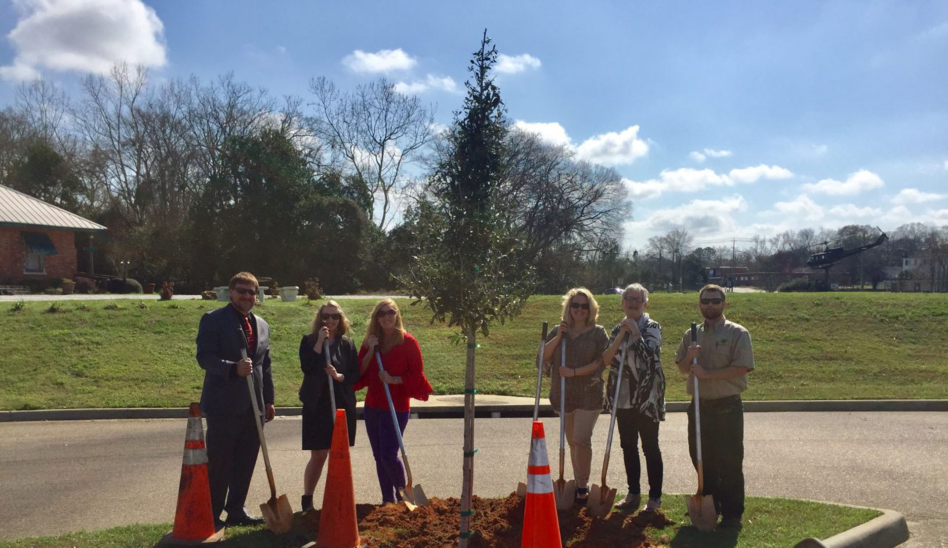 WMA receives oak tree during Arbor Day celebration